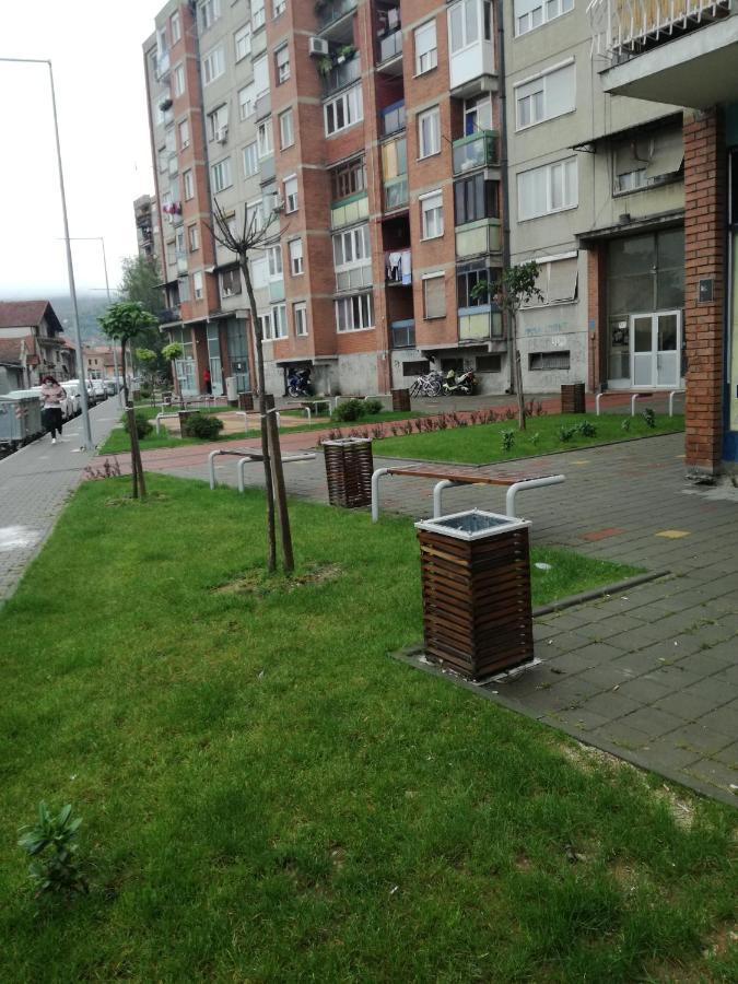 피로트 Apartman Gaga 아파트 외부 사진